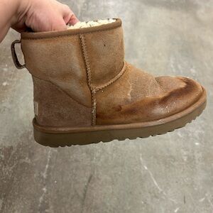Ugg ultra mini booties